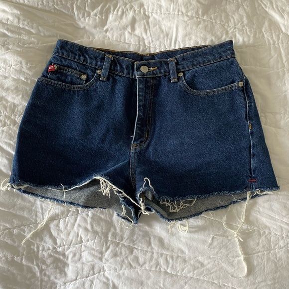 Weekender Short - Picture 3 of 4